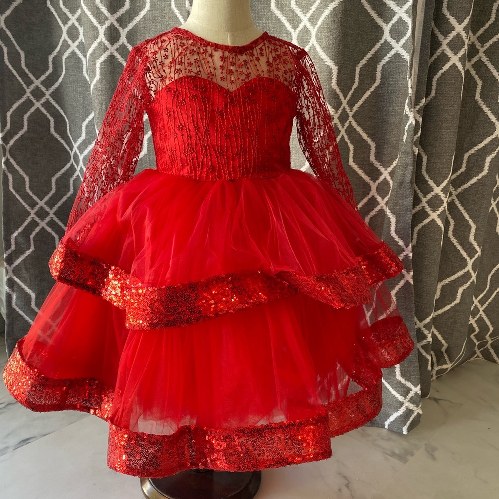 Multiple layers dress